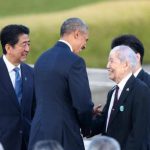 オバマ大統領が被爆者と会い森重昭さんを抱擁した。